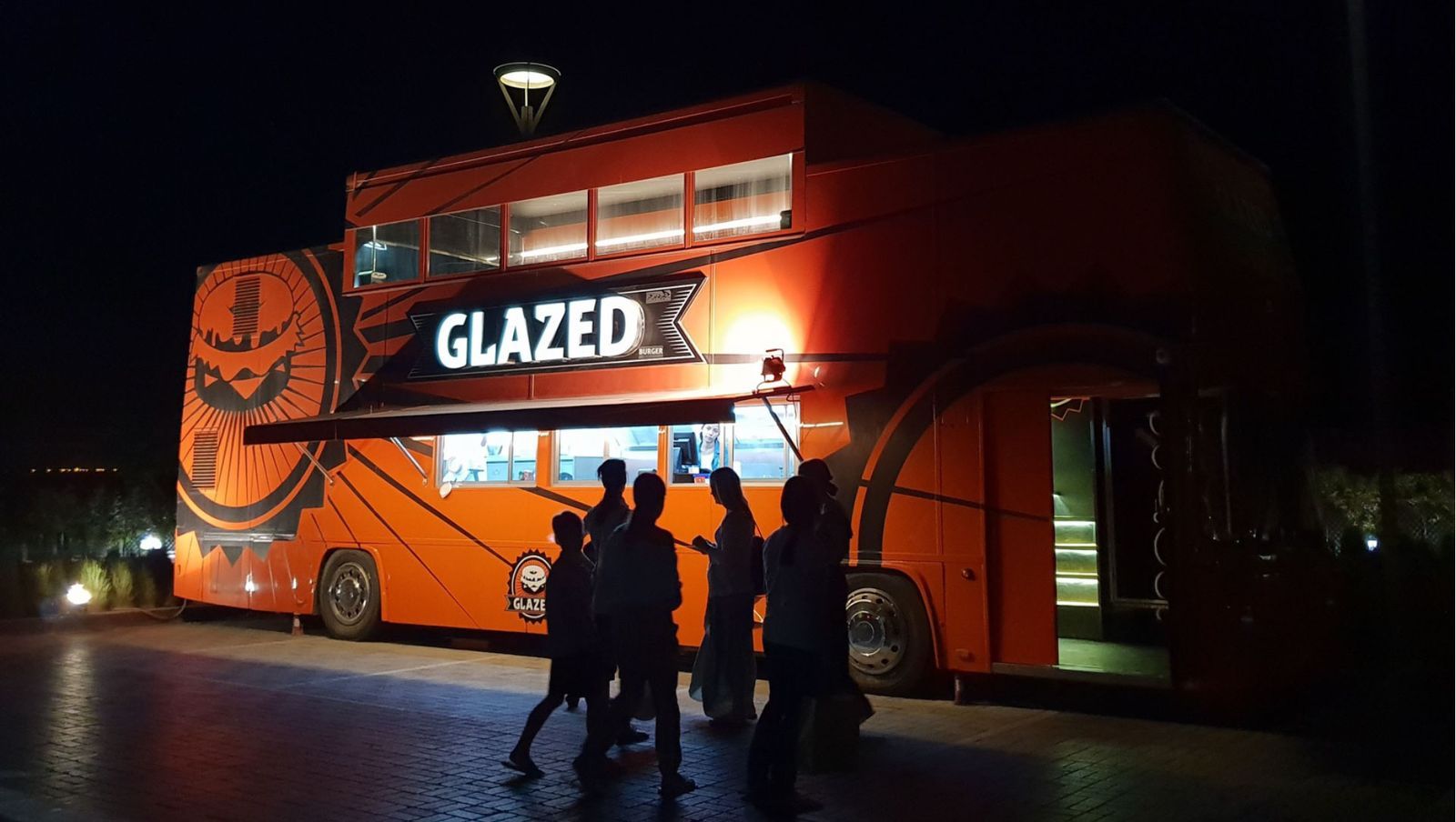 Glazed: mikor lesz a járműből prémium vendéglátó tér, nem csak kiszolgáló egység?